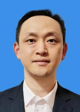 杨 丰